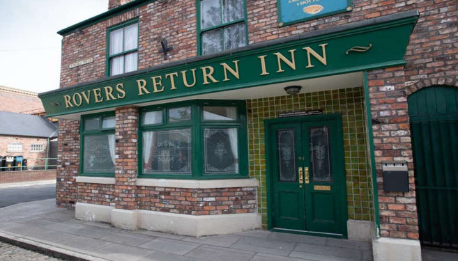 1nt: 3* Manchester stay with Coronation Street Tour & Exhibition: £218 for two