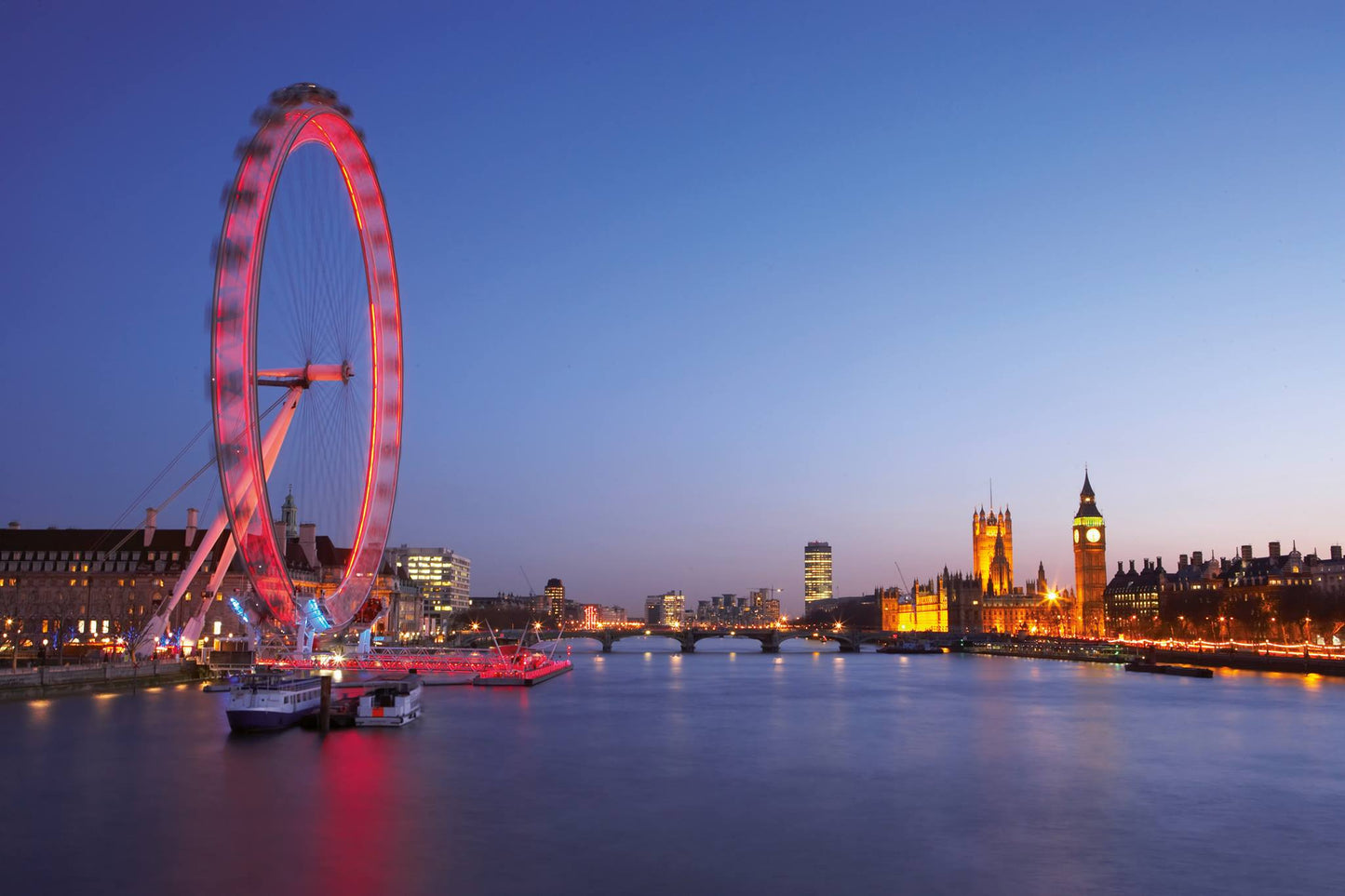 1nt: 3* London stay, breakfast, London Eye & River Cruise: £238 for two