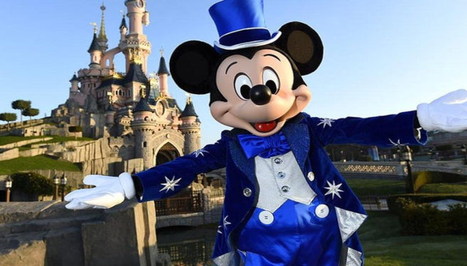 1nt: 4* stay, breakfast & Disneyland Paris Tickets (2 Parks) - £358 for two