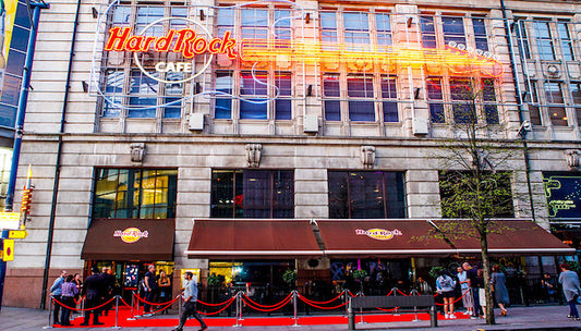 1nt: 4* Manchester stay, breakfast & Hard Rock Cafe Dining: £198 for two